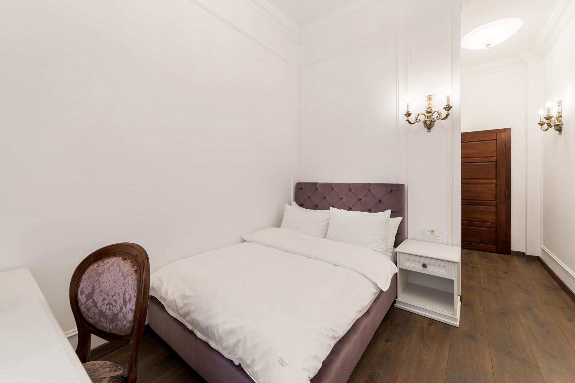 Lahovary Palace Hotel Bucharest Room photo