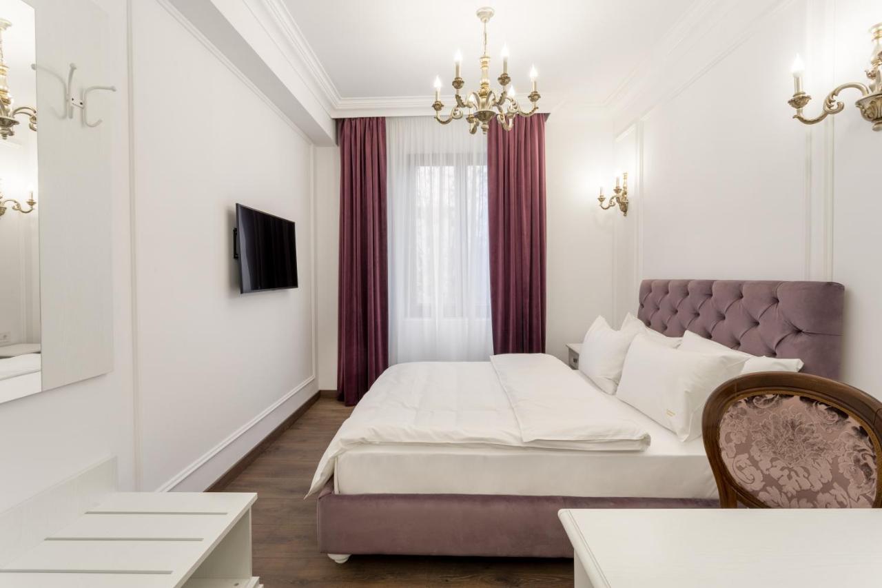 Lahovary Palace Hotel Bucharest Room photo